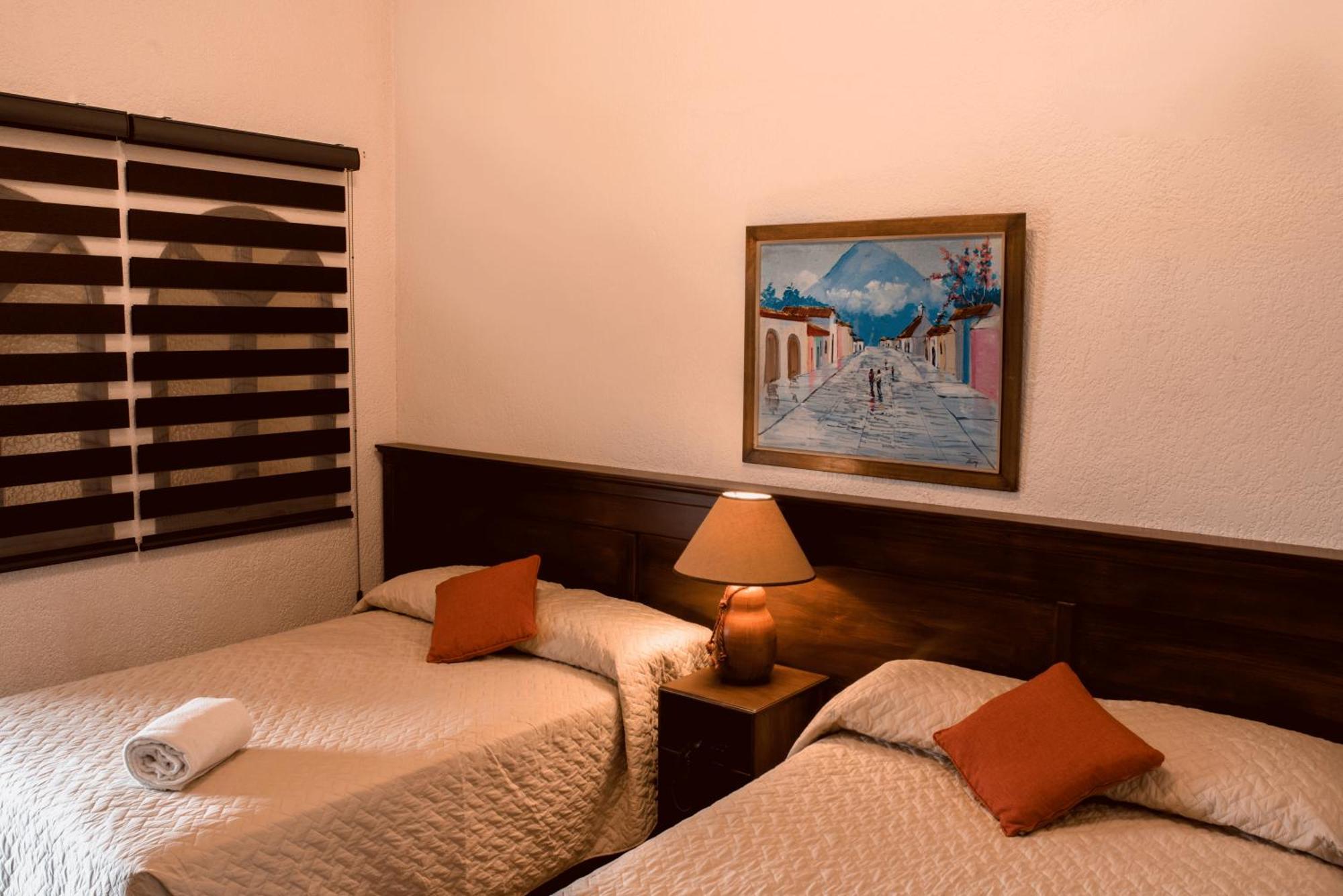 Hotel Villa Espanola Ville de Guatemala Extérieur photo