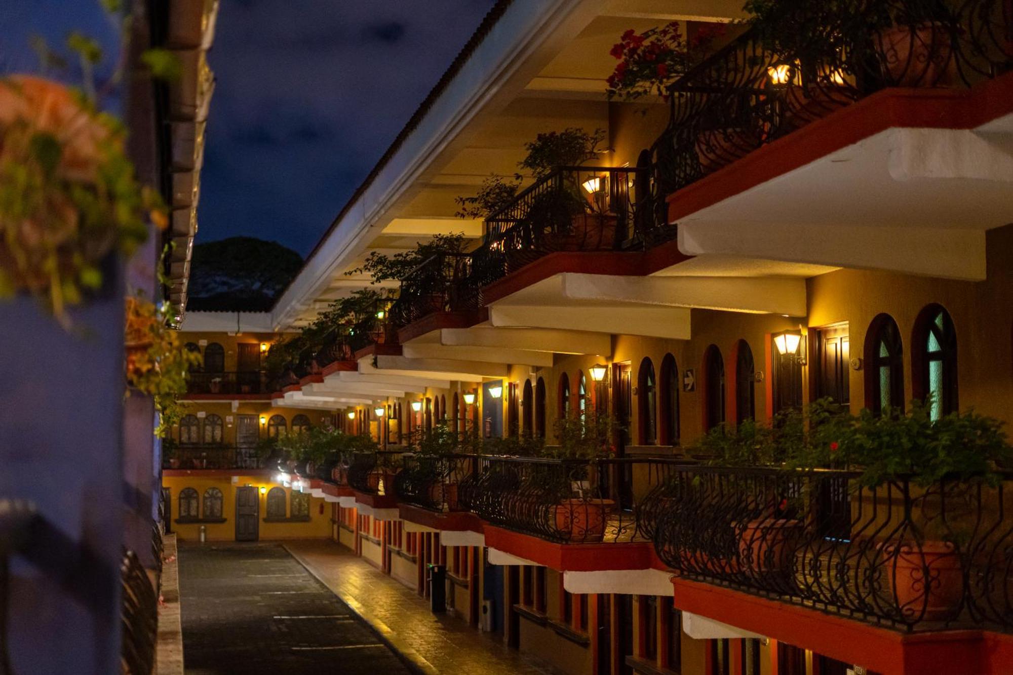 Hotel Villa Espanola Ville de Guatemala Extérieur photo