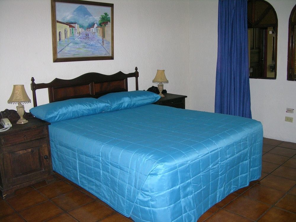 Hotel Villa Espanola Ville de Guatemala Extérieur photo